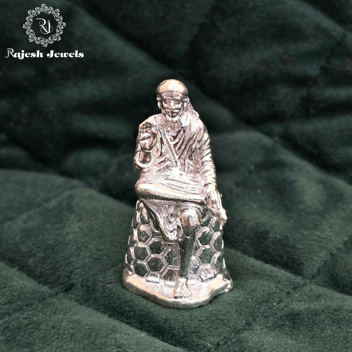 Sri Saibaba 3D Solid Idol