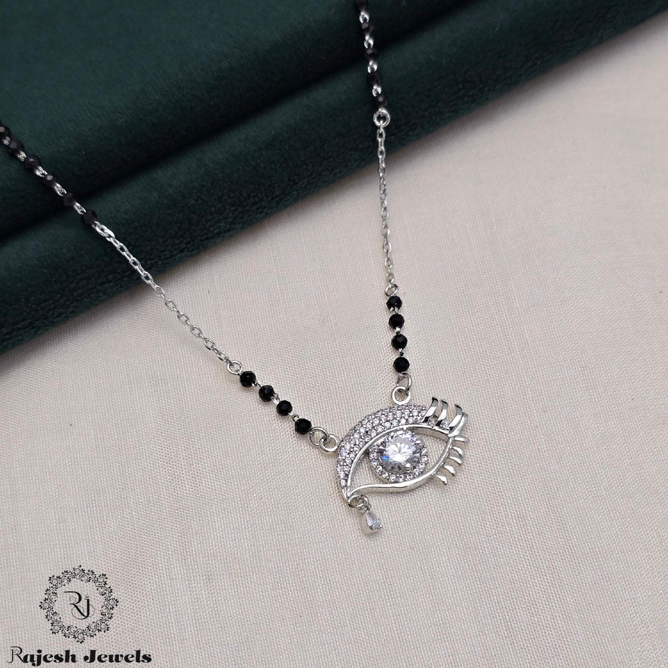 Exquisite Blackbead Mangalsutra