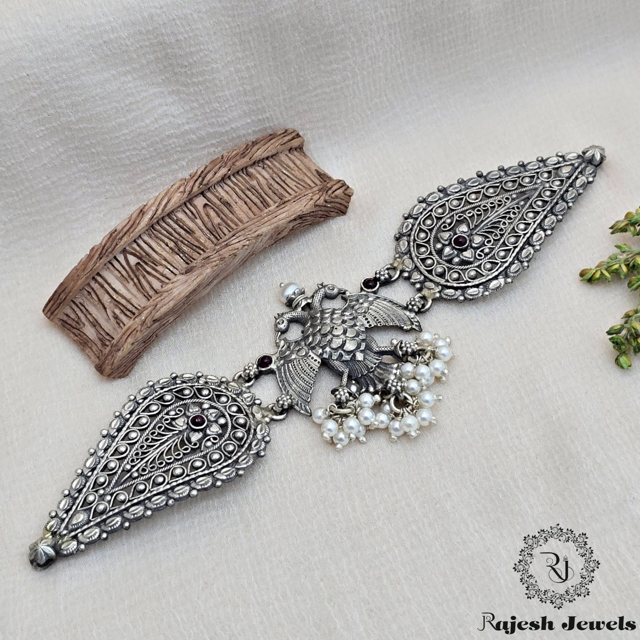 Exclusive Gandaberunda Oxidised Choker Neckpiece