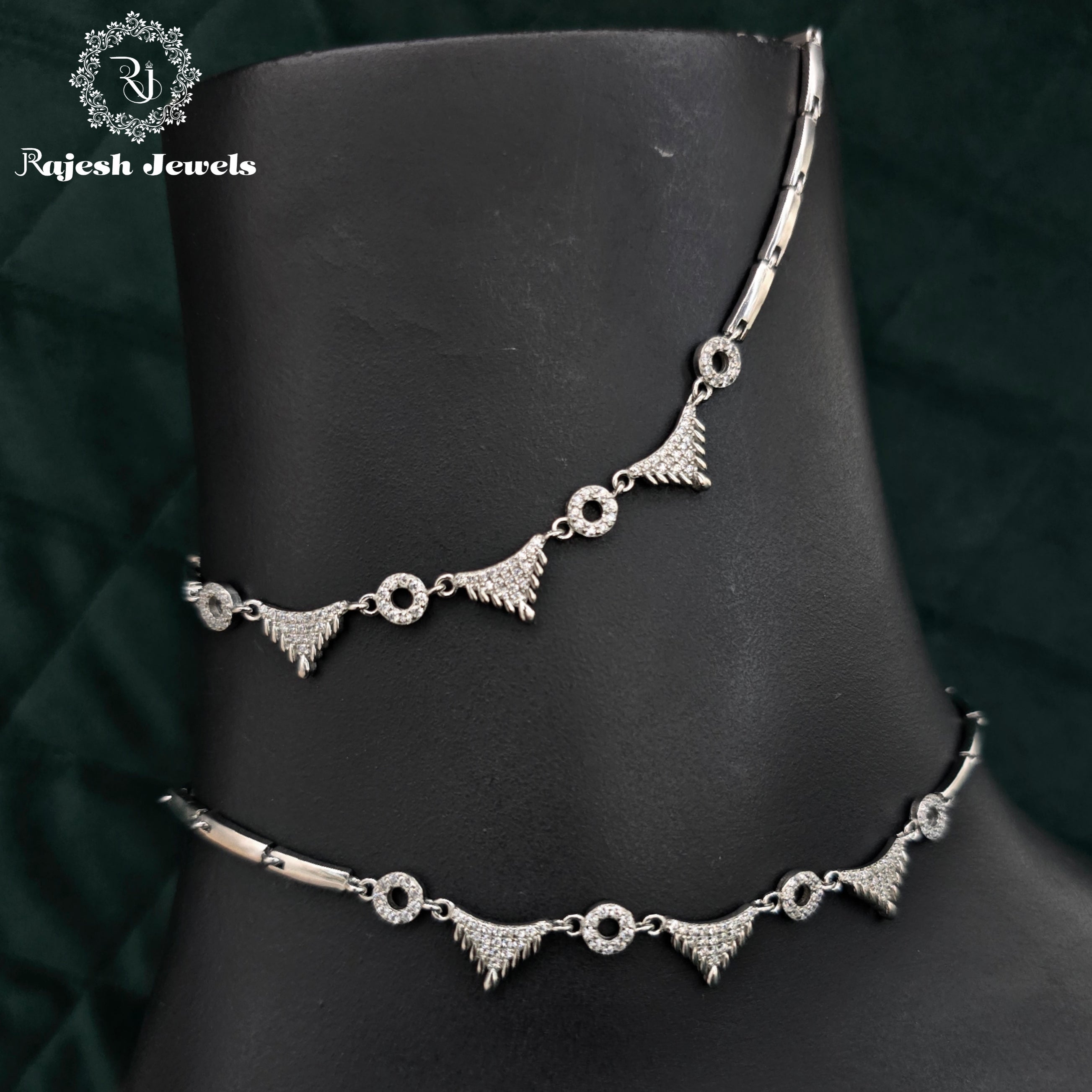 Vibrant Cz Dailywear Anklet