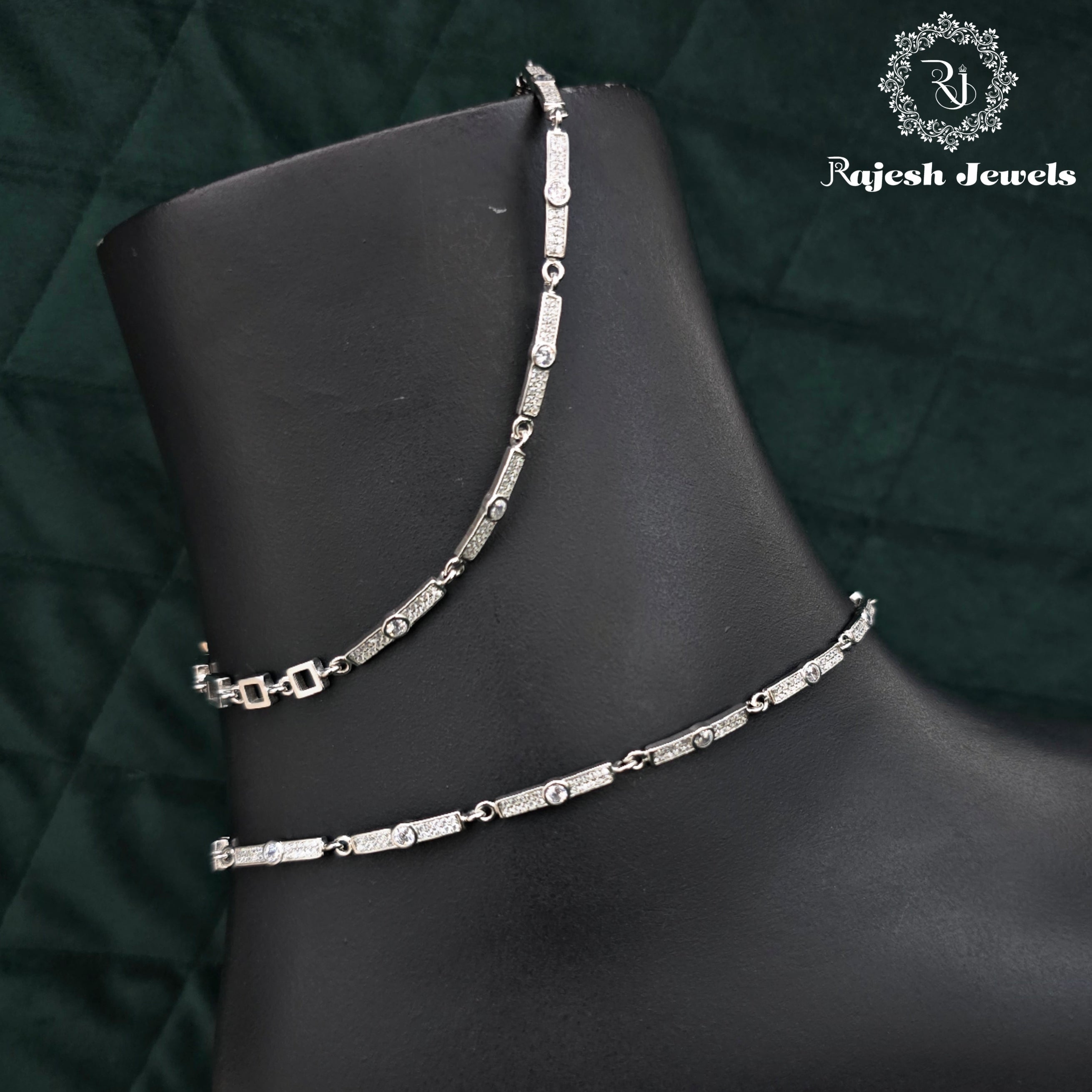 Shimmering Cz Dailywear Anklet