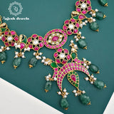 Eye-catching Bridal Neckpiece