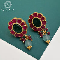 Arresting Kundan Stone Earrings