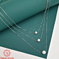 Triple Layered Pearl Neckpiece