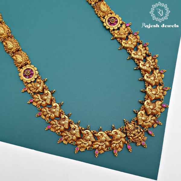 Exquisite Gold Plated Longchain