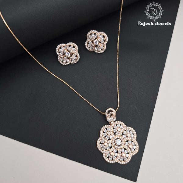 Glorified Rosegold Pendant Set