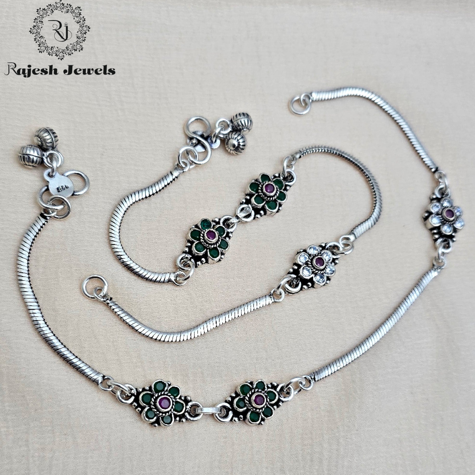 Graceful Cutstone Anklet