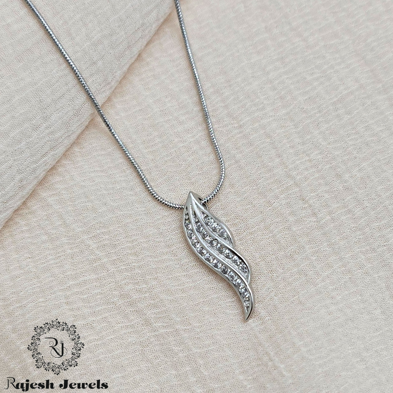 Swirling Cz Chain & Pendant