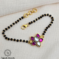 Pleasing Kundan Hand Mangalsutra