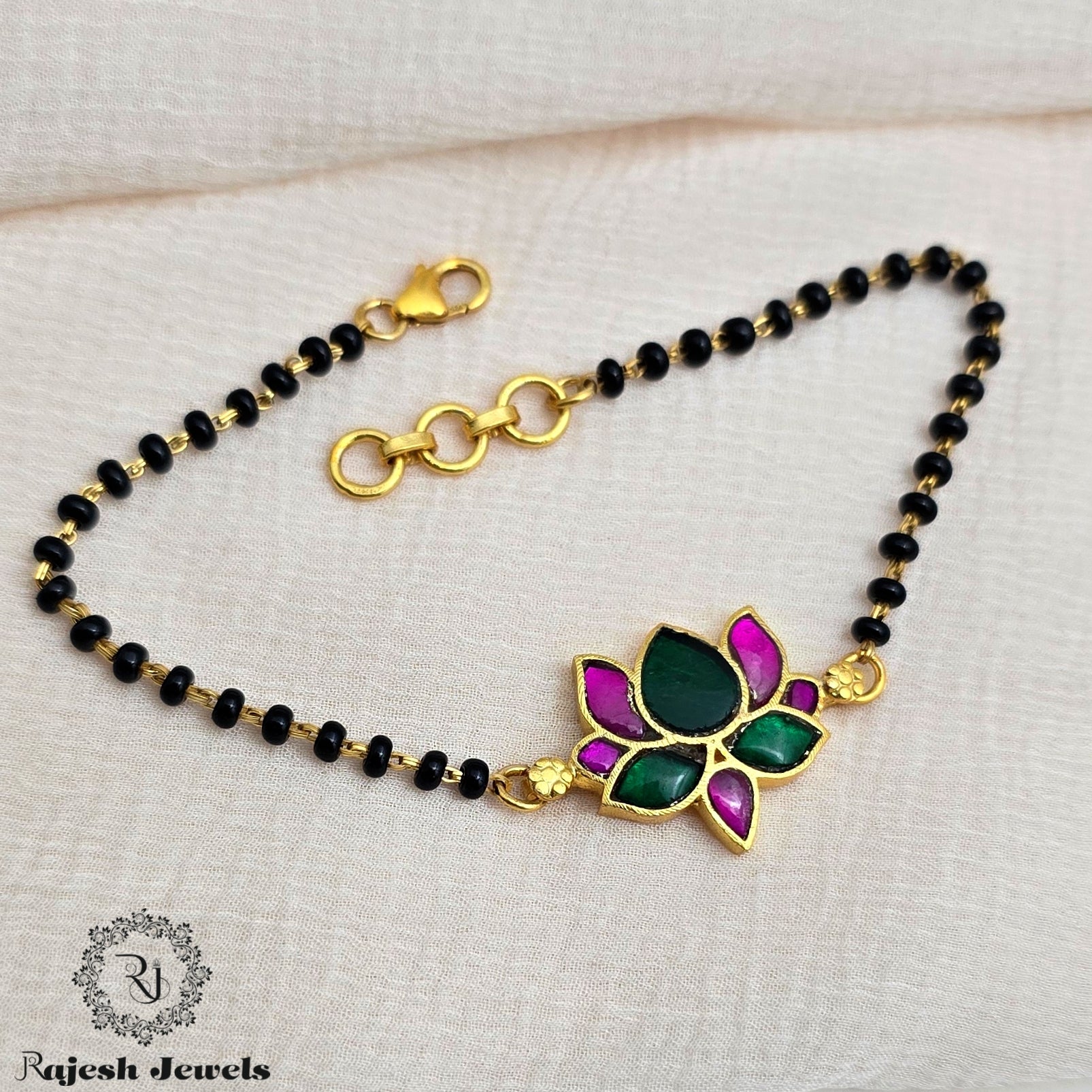 Red Green Lotus Kundan Hand Mangalsutra