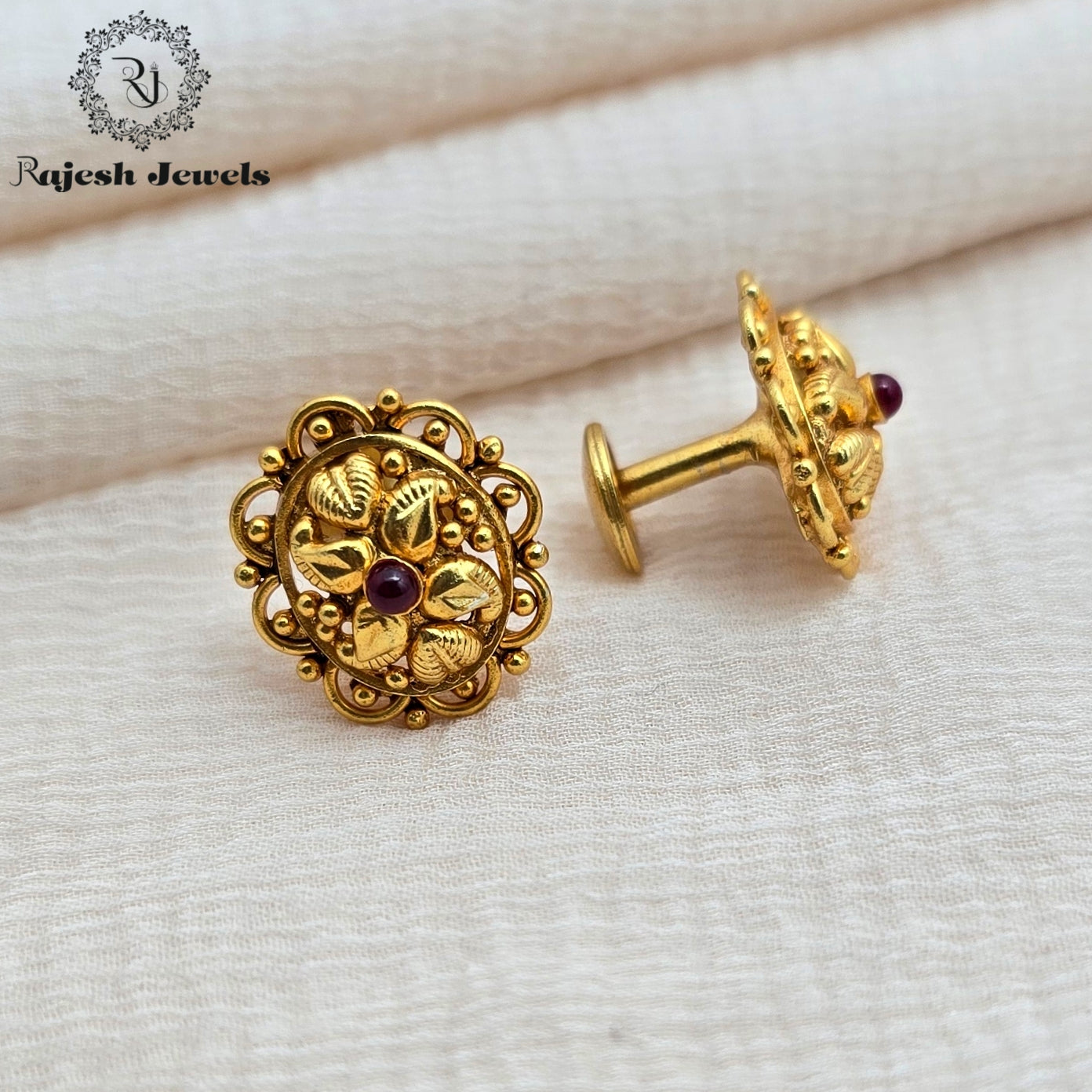 Oval Gold Plated South Screw Studs