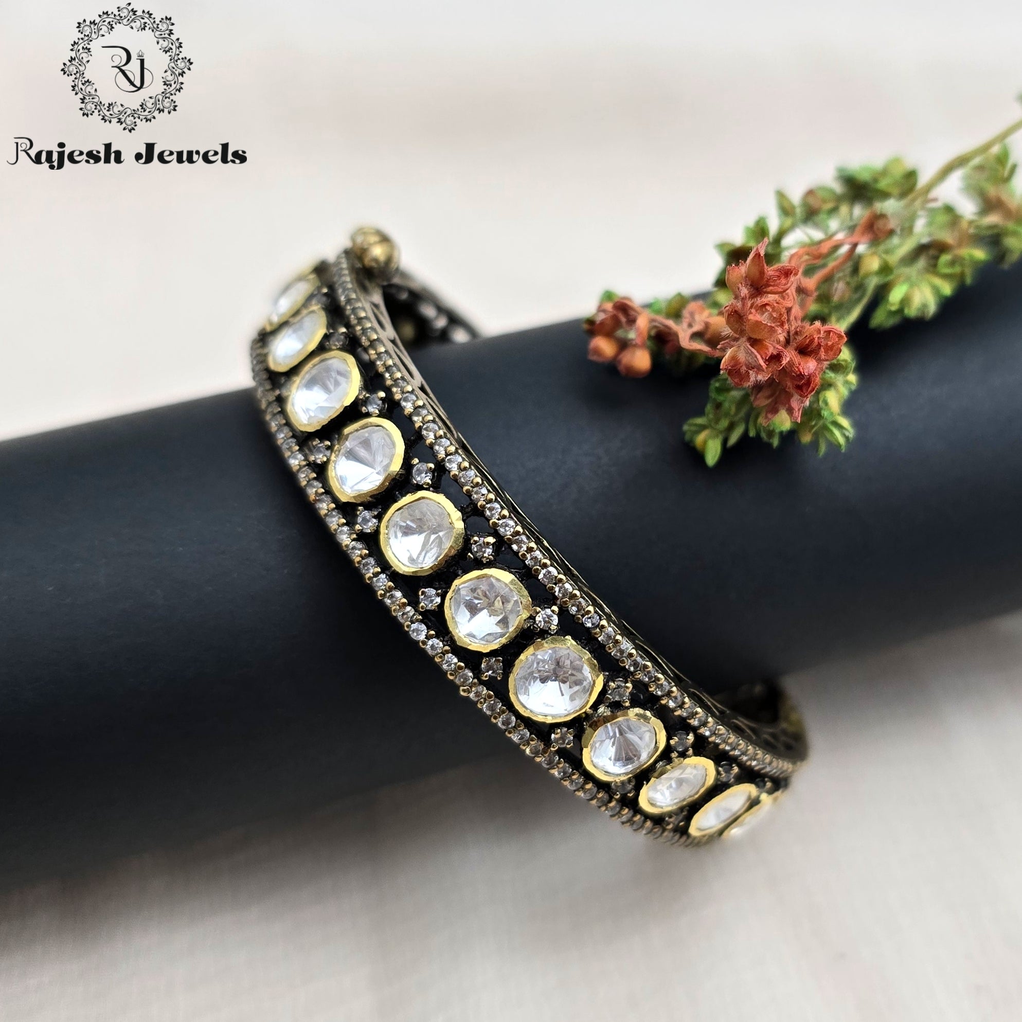 Flamboyant Victorian Moissanite Polki Bangle