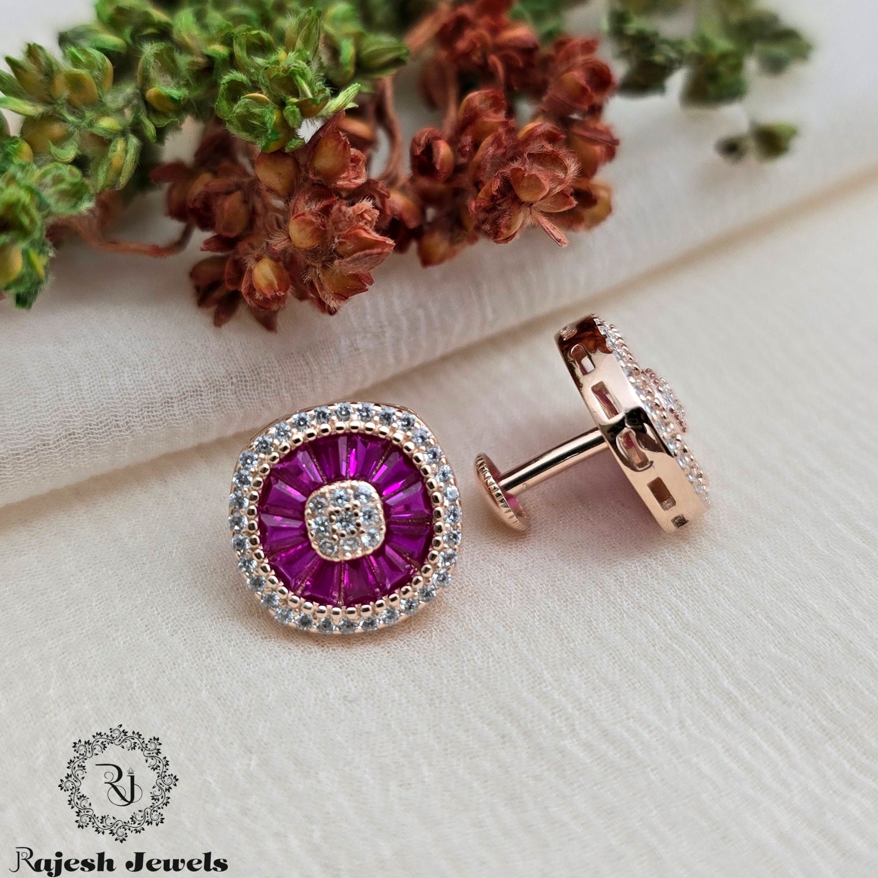 Radiant Rosegold South Screw Studs