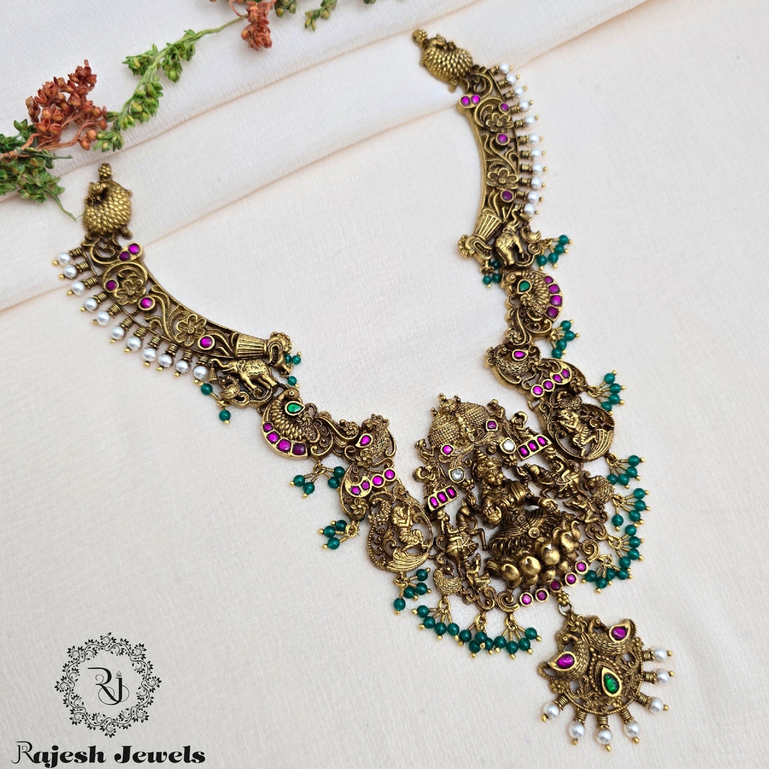 Mesmerizing 3D Laxmi Nakshi Neckpiece