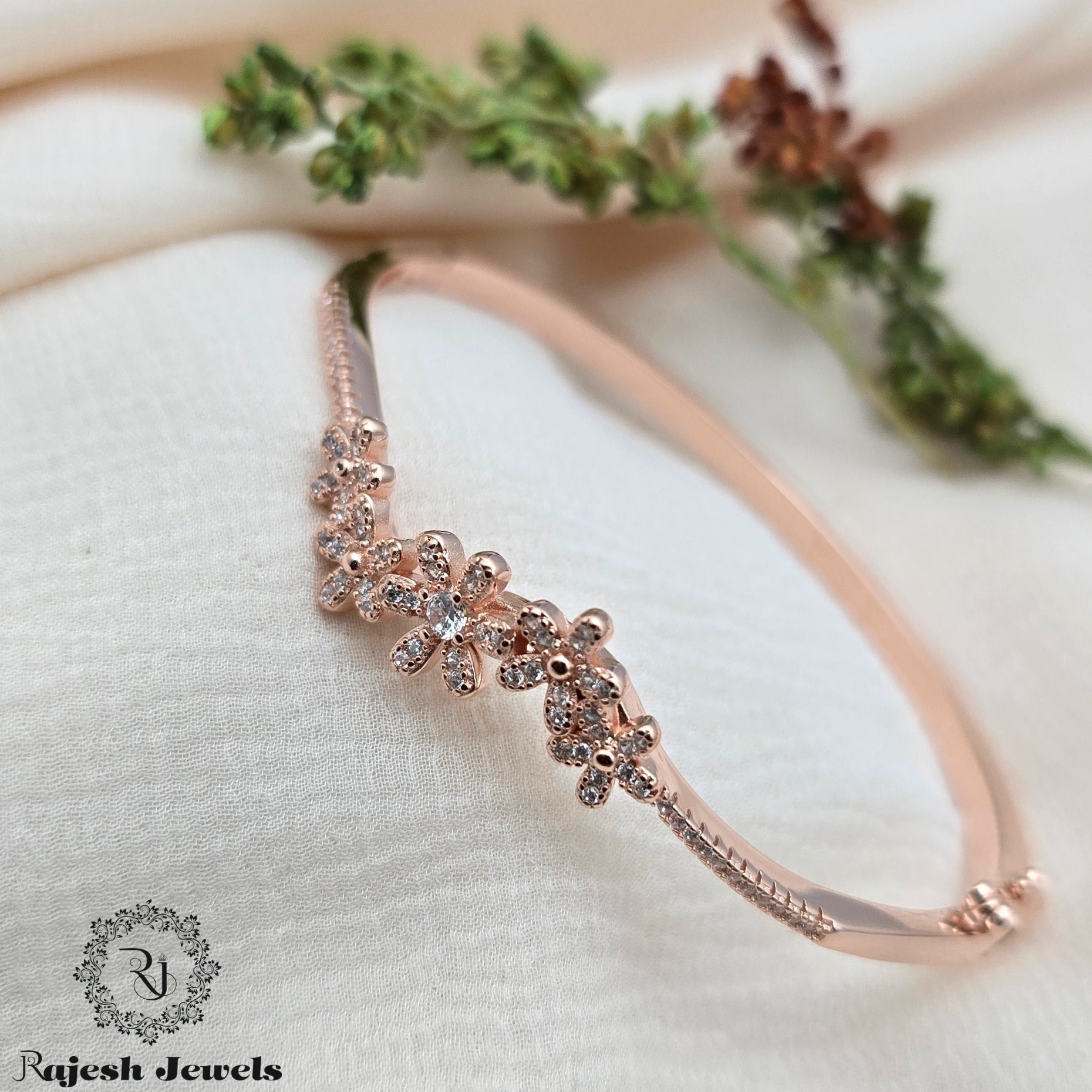 Glorified Cz Rosegold Hand Kada