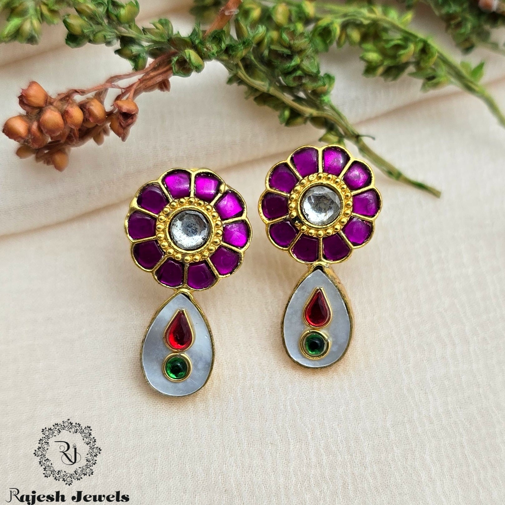 Fabulous Kundan Gold Plated Earrings
