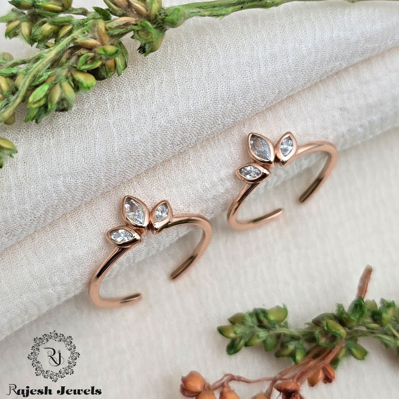 Three Petal Cz Rosegold Toering