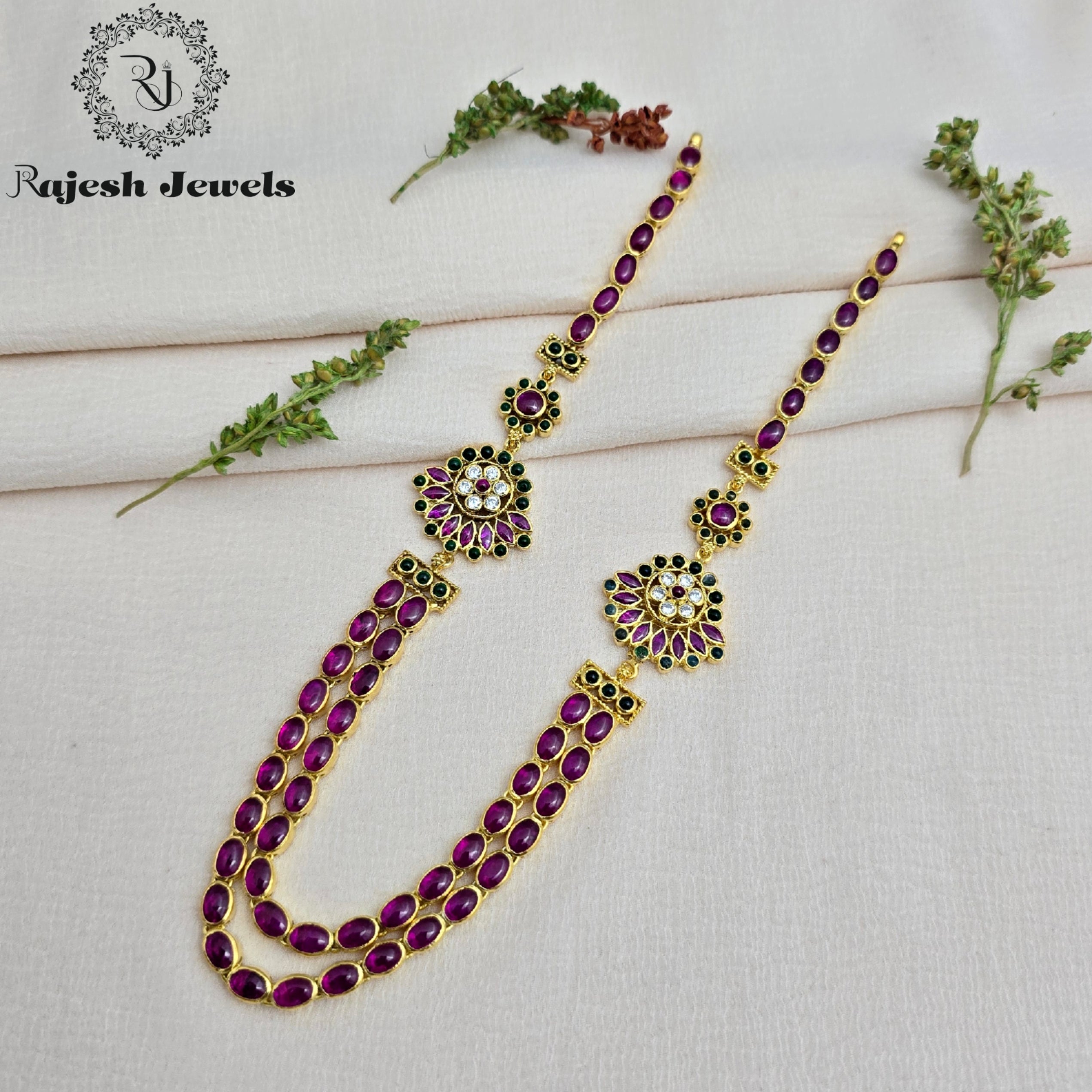 Picturesque Dual Chain Kemp Gold Plated Necklace