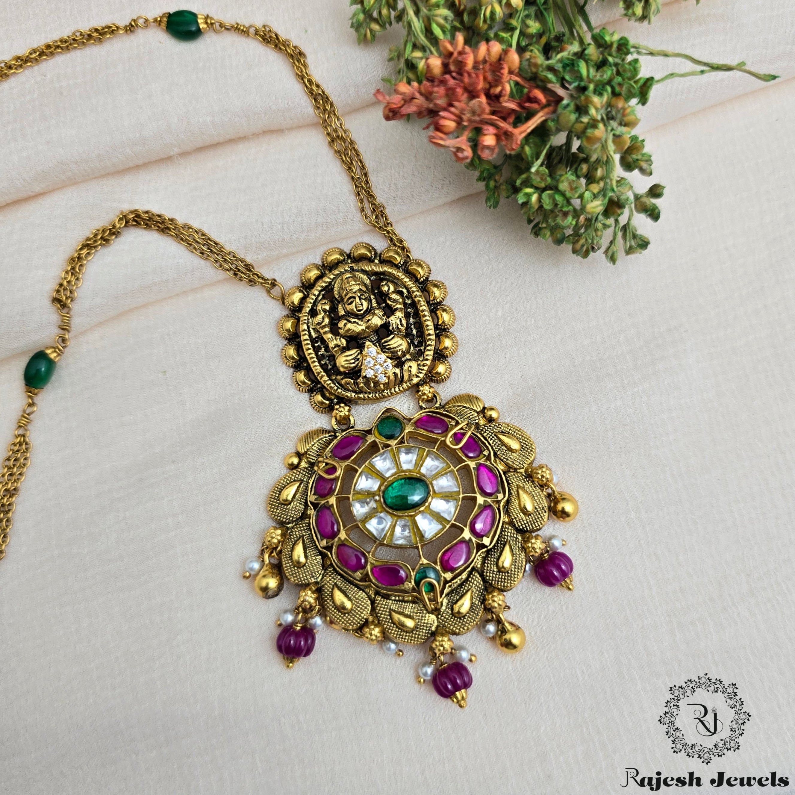 Blissful Kundan Mini Haram