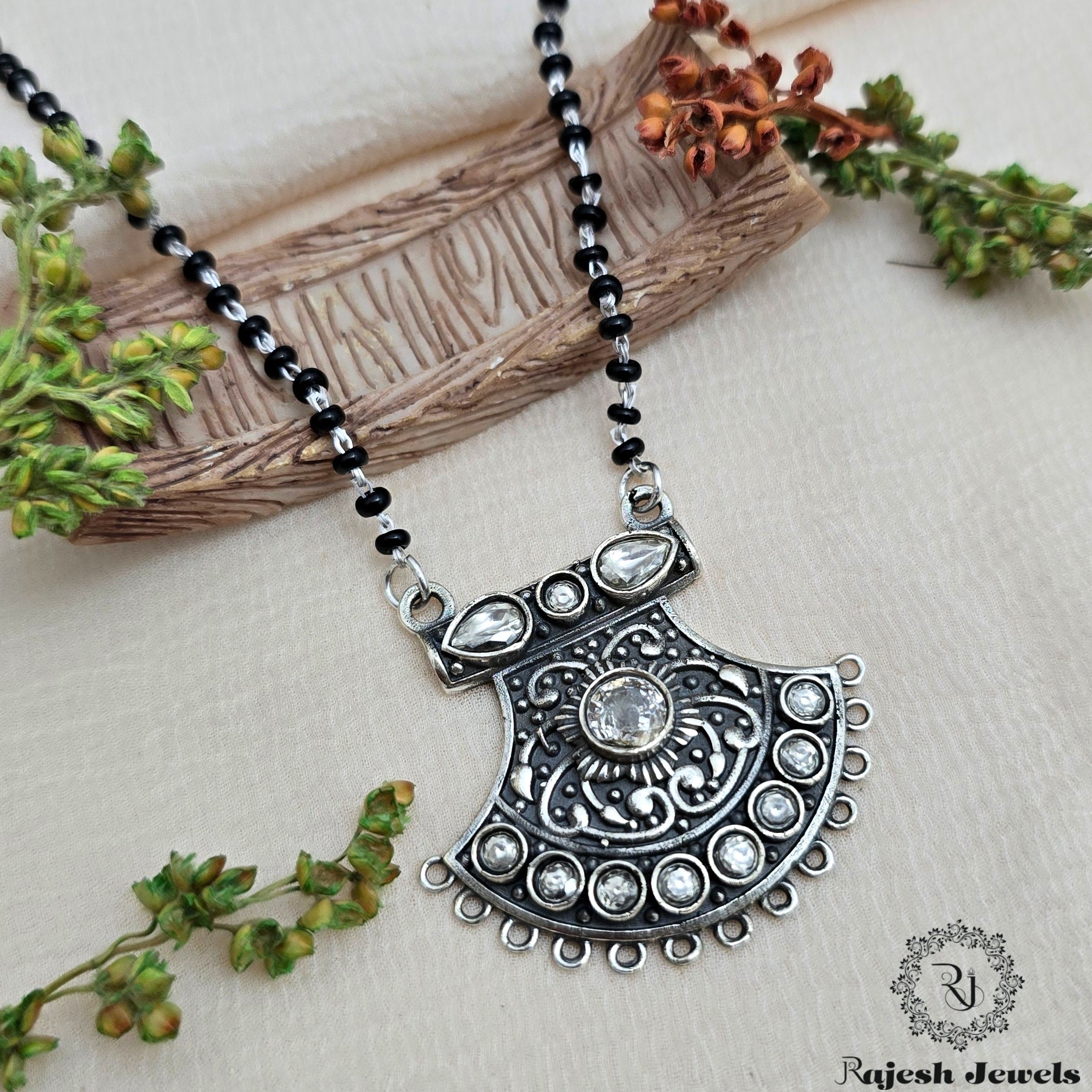 Sparkling Silver Blackbead Mangalsutra