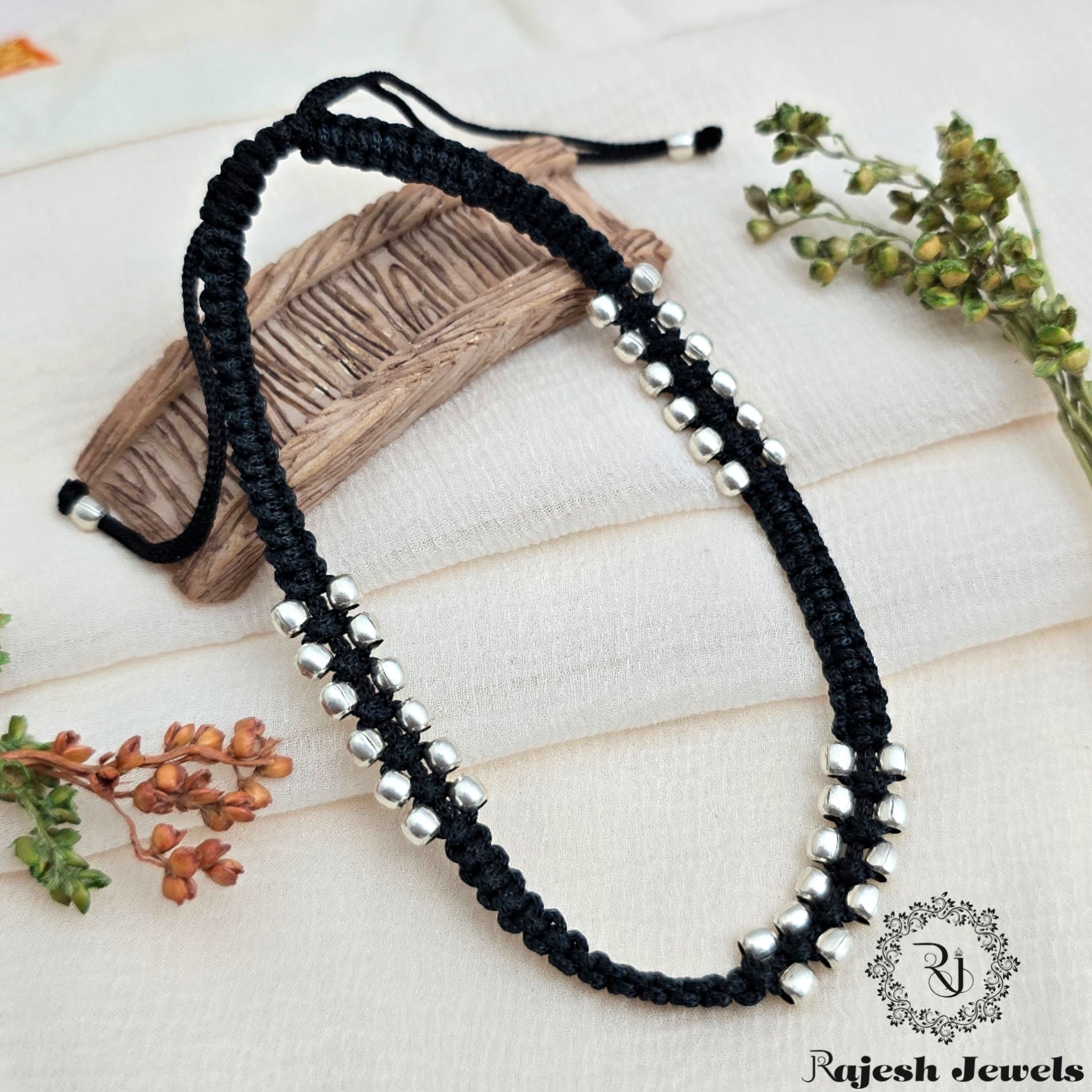 Adorable Balled Nazariya Anklet