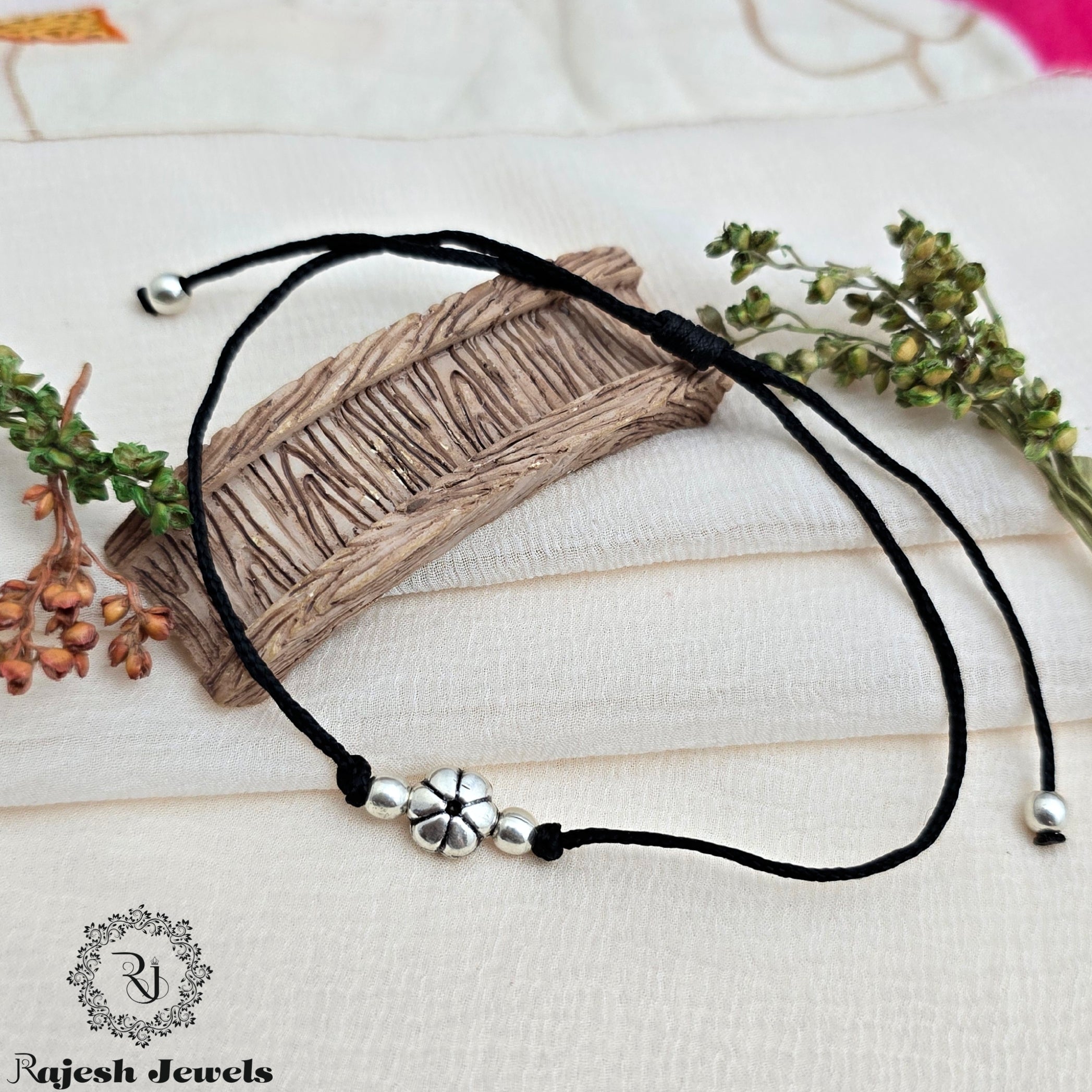 Wonderful Oxidised Nazariya Anklet