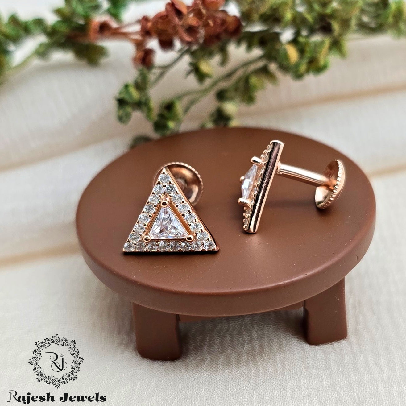 Triangular Rosegold Cz South Screw Studs