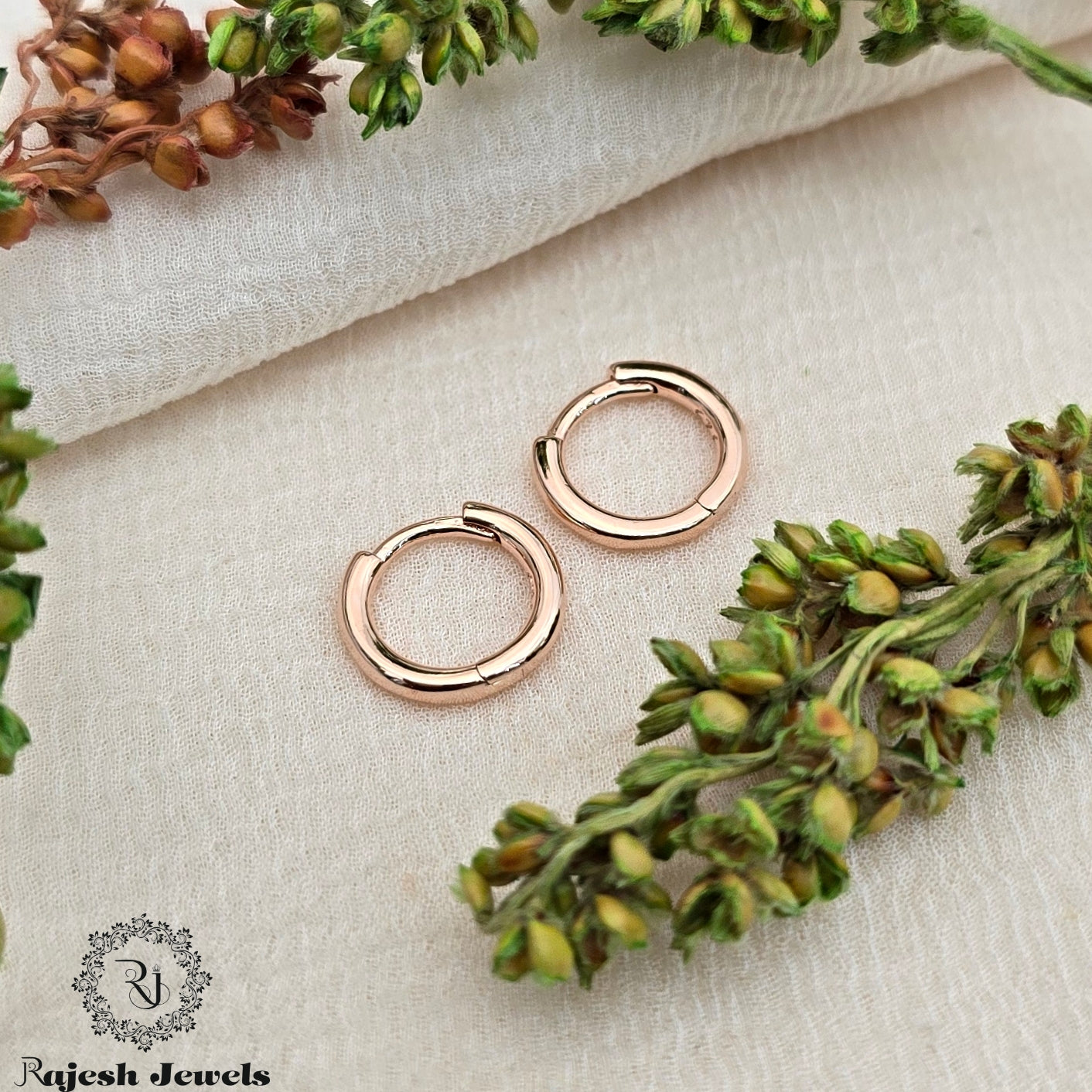 Minimalistic Rosegold Bali Earrings