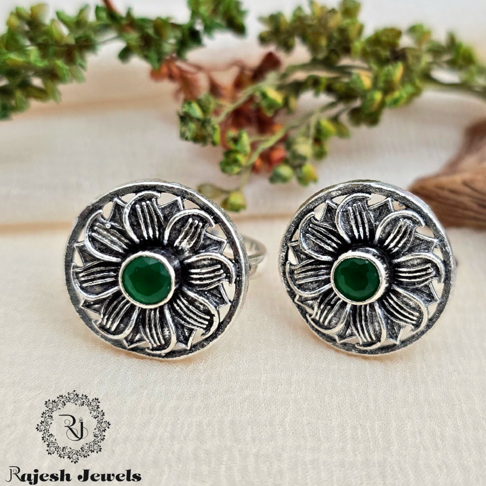 Sunflower Design Cutstone Toering