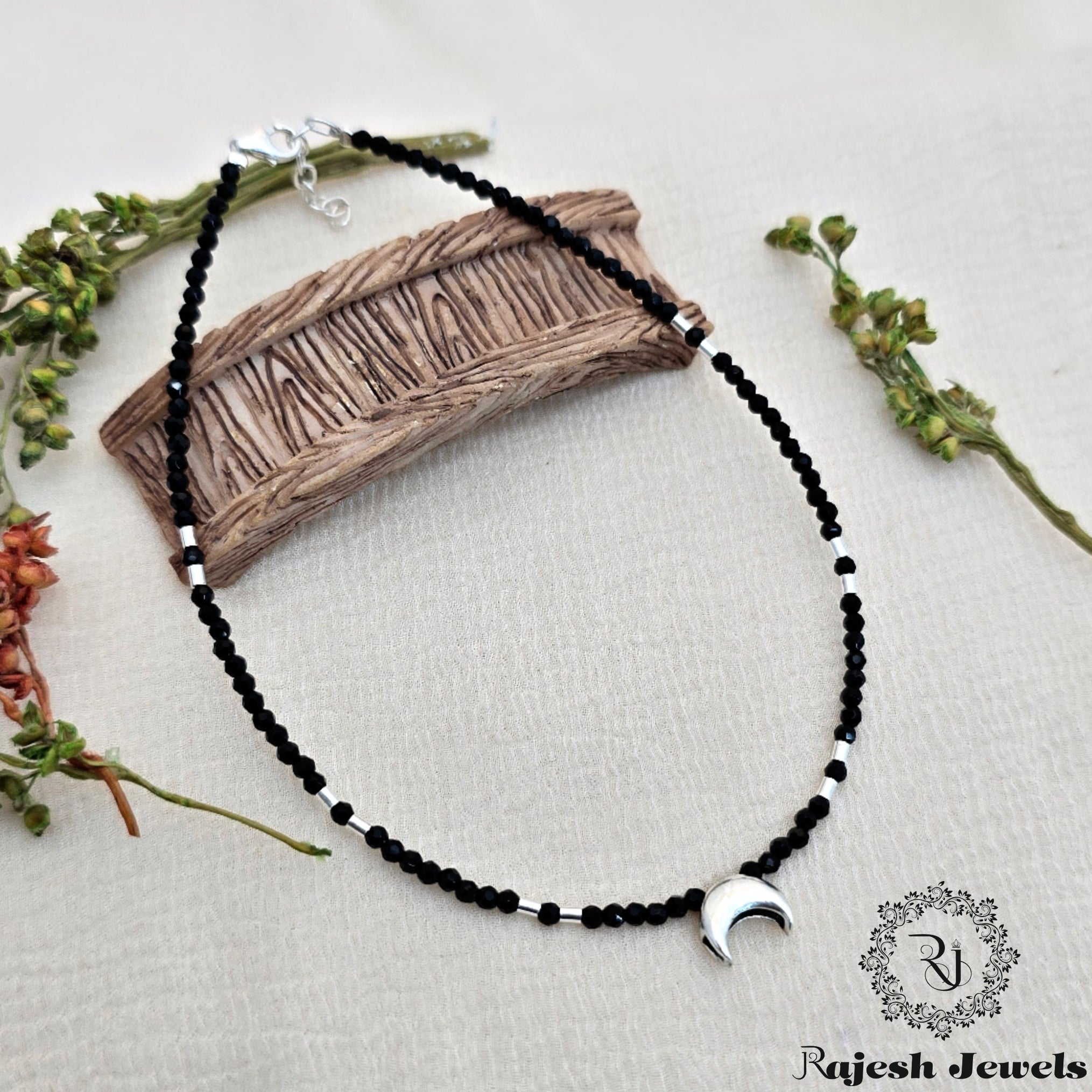 Cresent Blackbead Single Nazariya Anklet
