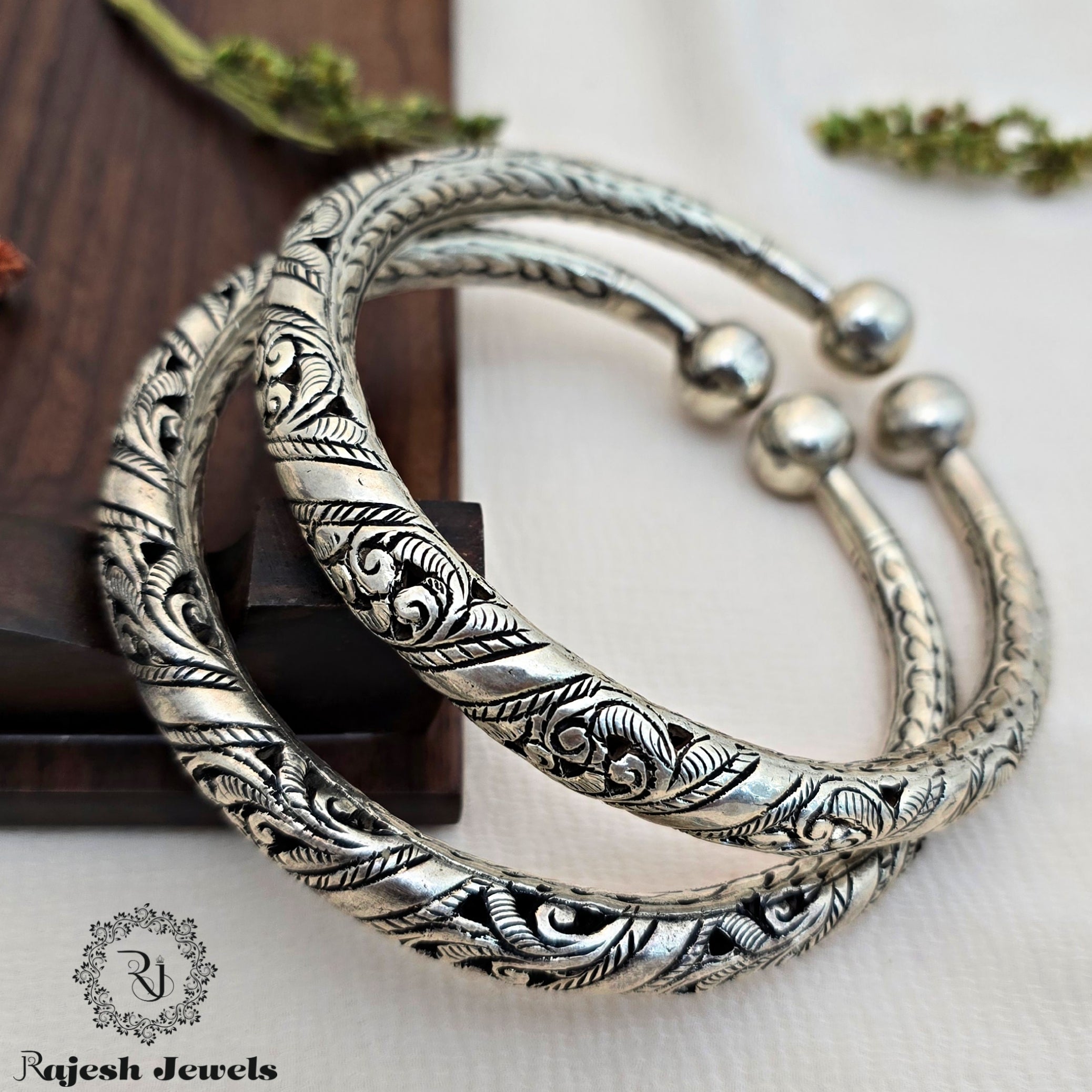Handcrafted Nakshi Oxidised Ankle Kada