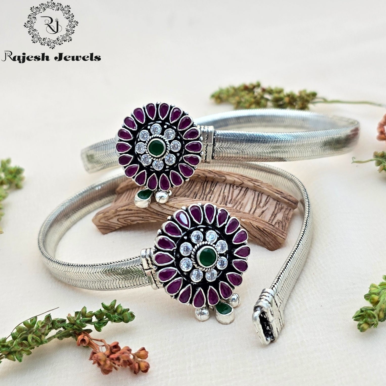 Wonderful Heavy Weight Cutstone Anklet