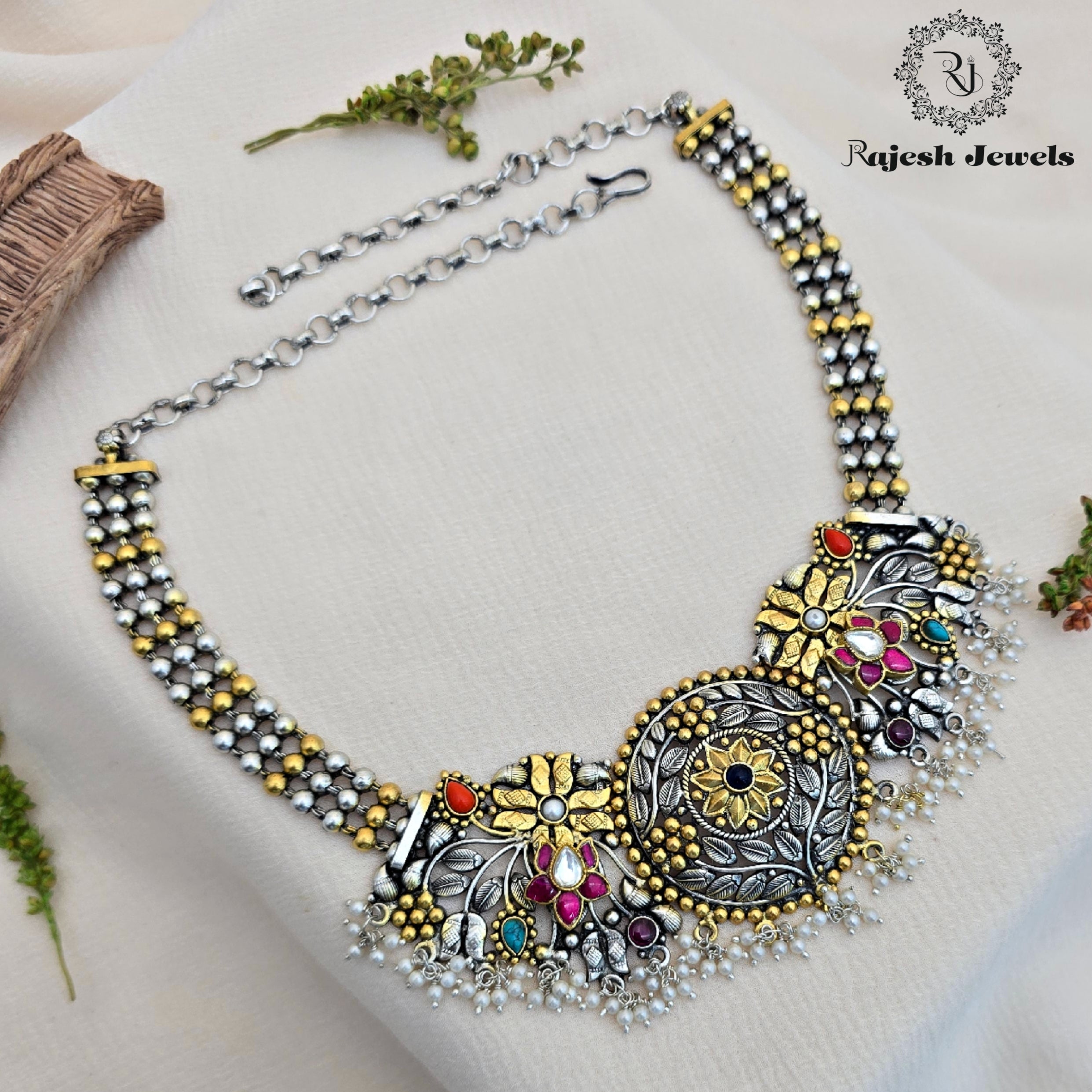 Picturesque Motifs Dual Tone Necklace
