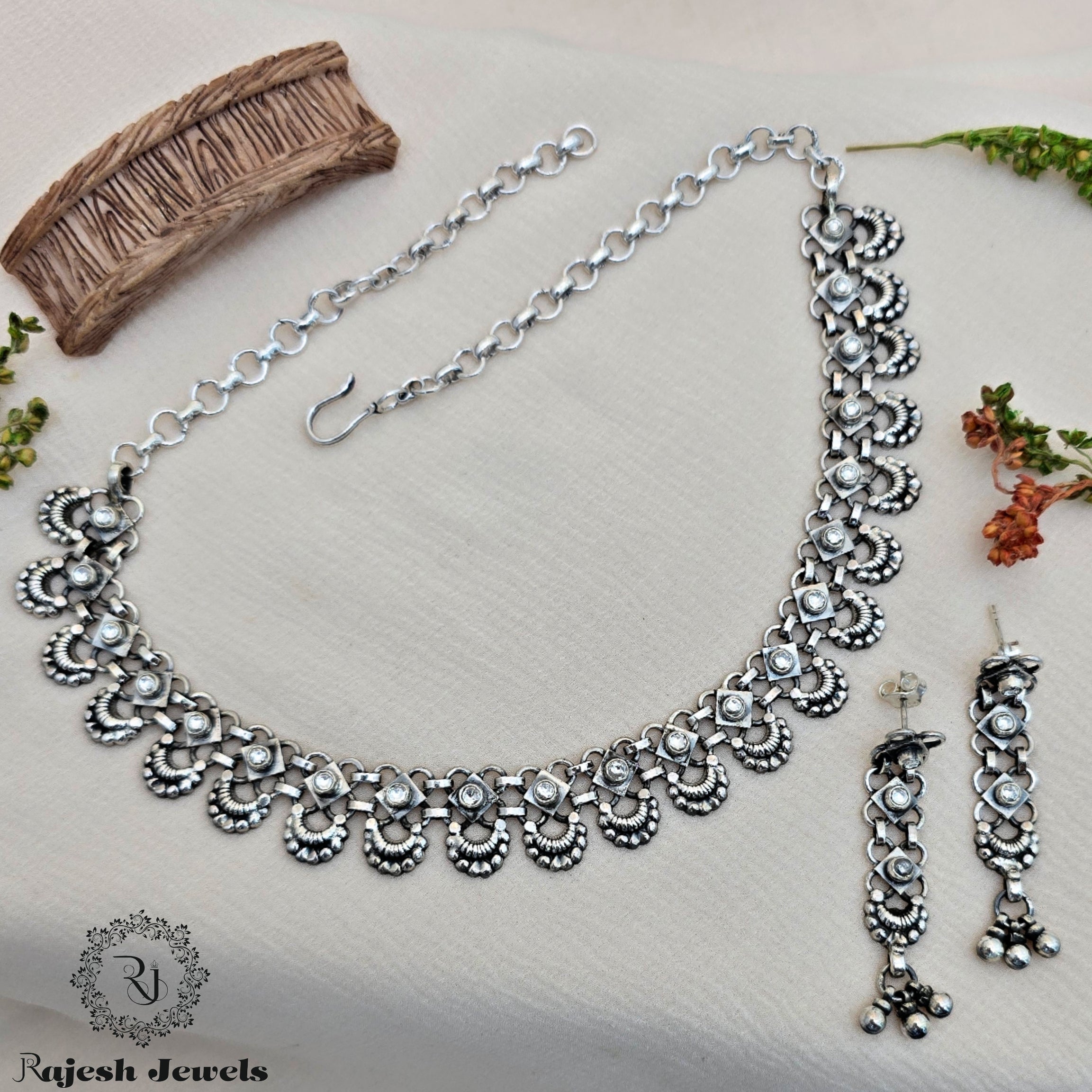 Intricated Tribal Oxidised Neckpiece