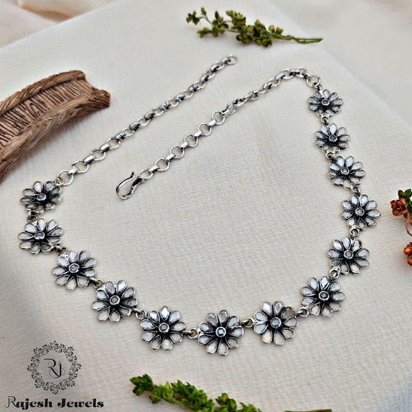 Fantastic Polki Floral Necklace
