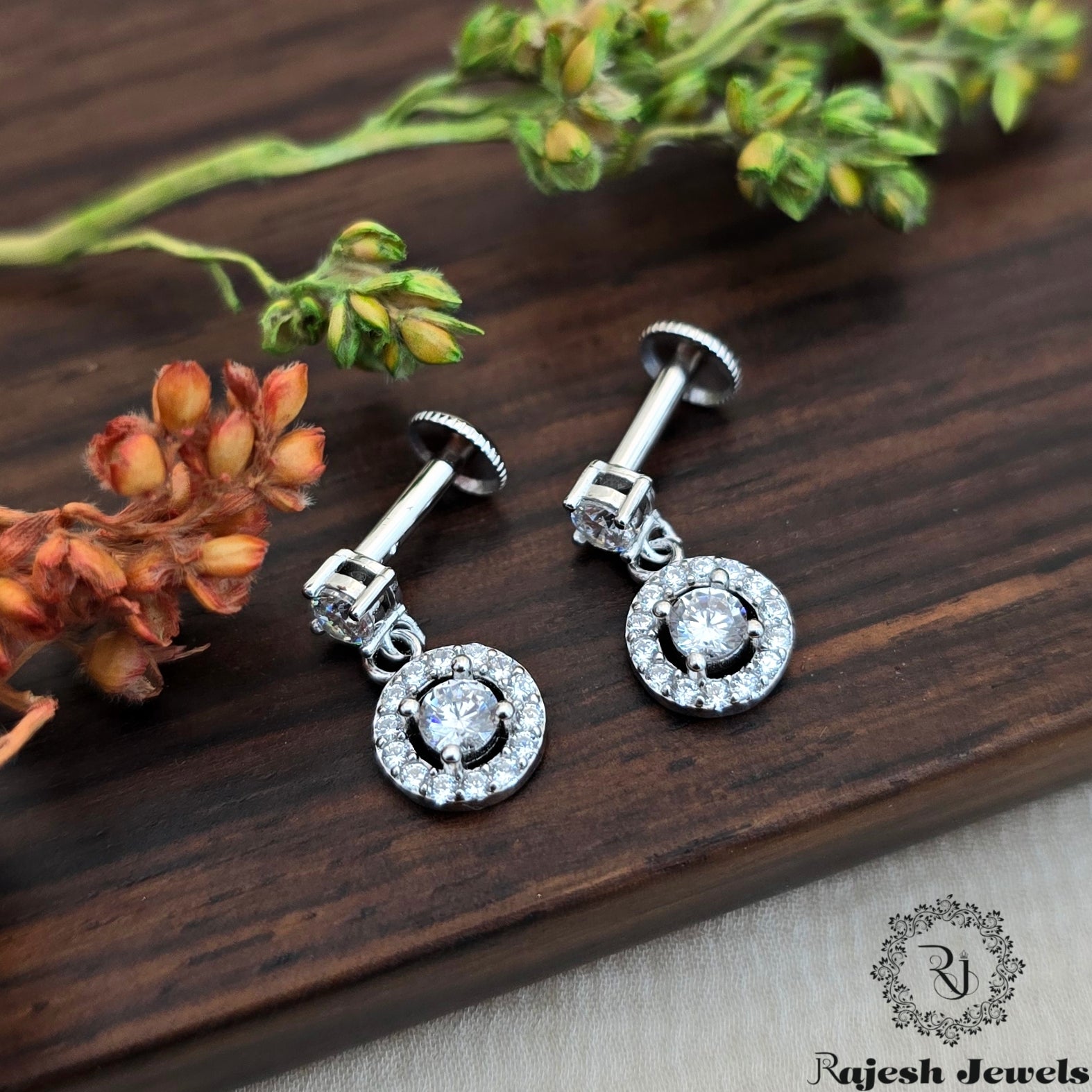 Exceptional South Screw Cz Earrings