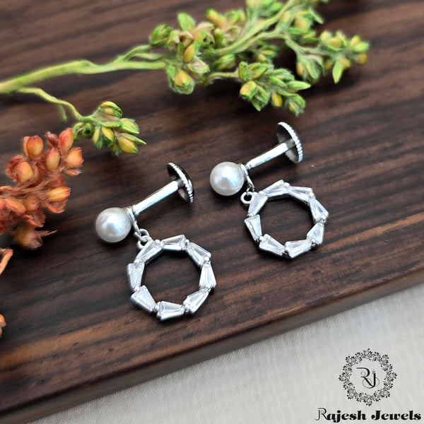 Wonderful Cz Pearl Fusion South Screw Earrings