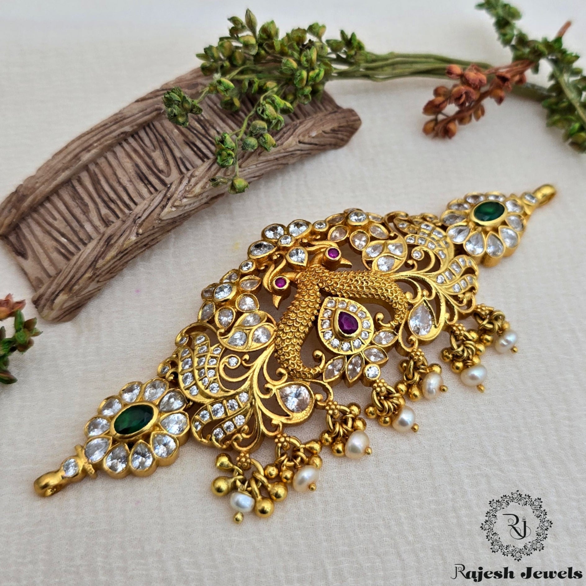 Enchanting Silver Gold Plated Choker Neckpiece