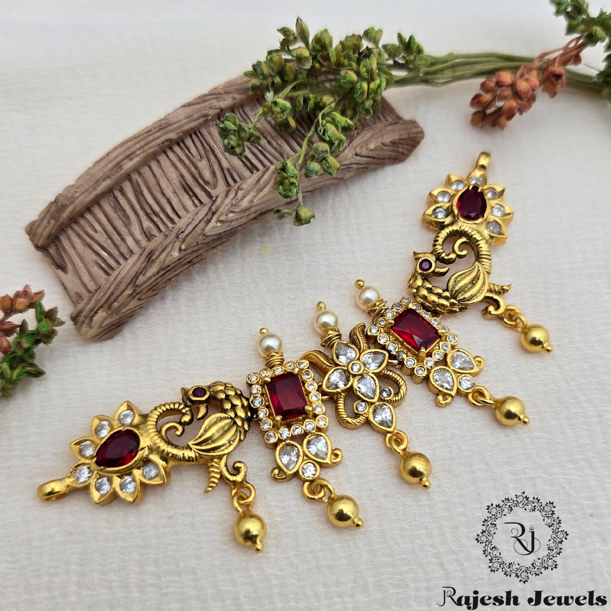 Sparkling Silver Gold Plated Choker Neckpiece