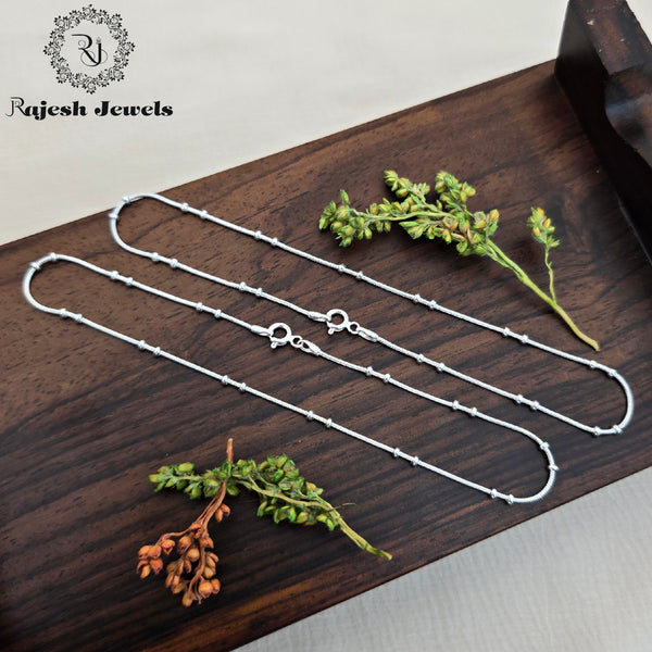 Sleek Shimmering Snake Chain Silver Anklet