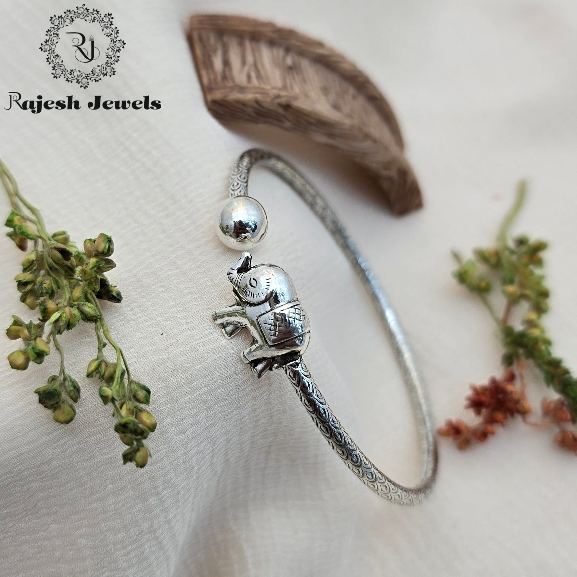 Antique Elephant Silver Hand Kada