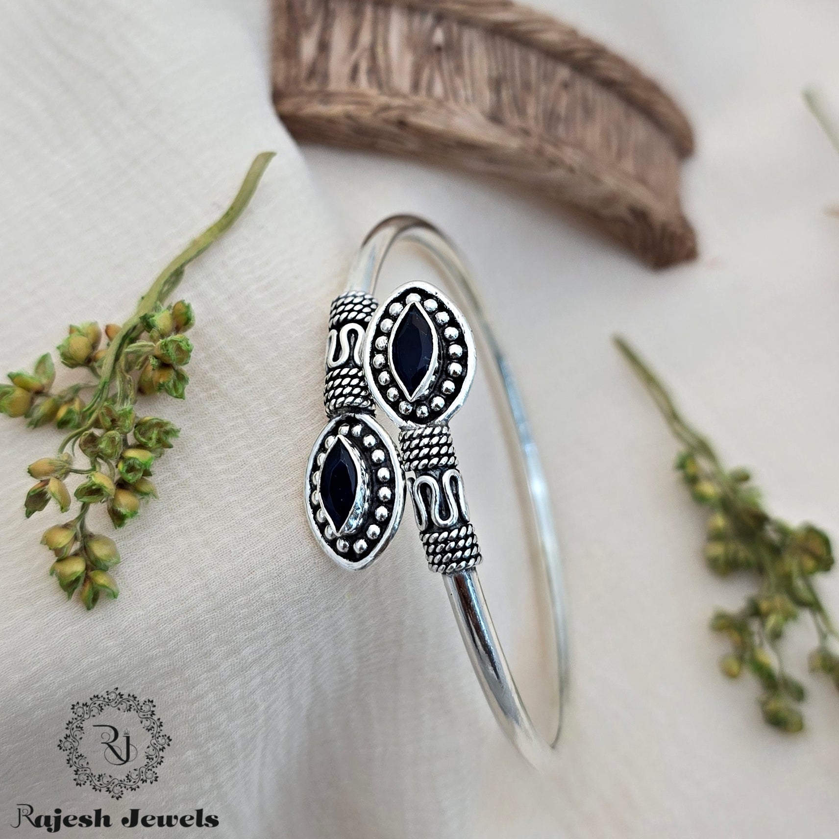 Blue Oval Shaped Silver Hand Kada