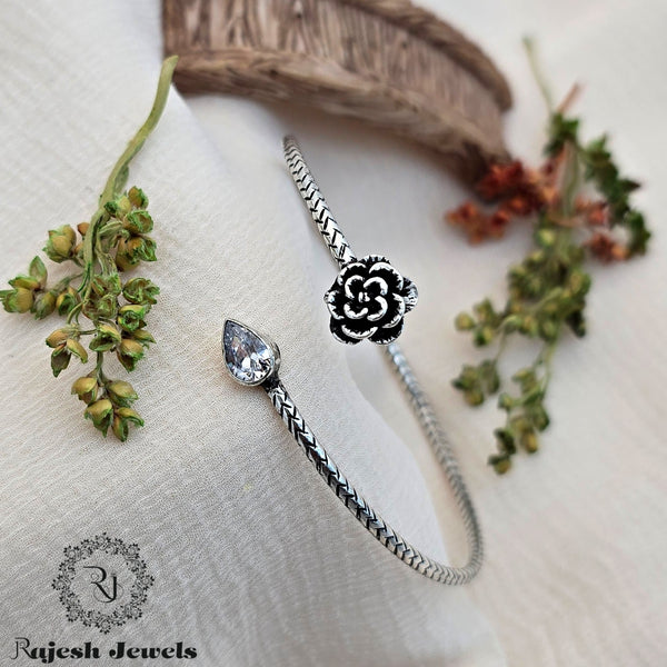 Shimmering Floral Silver Hand Kada
