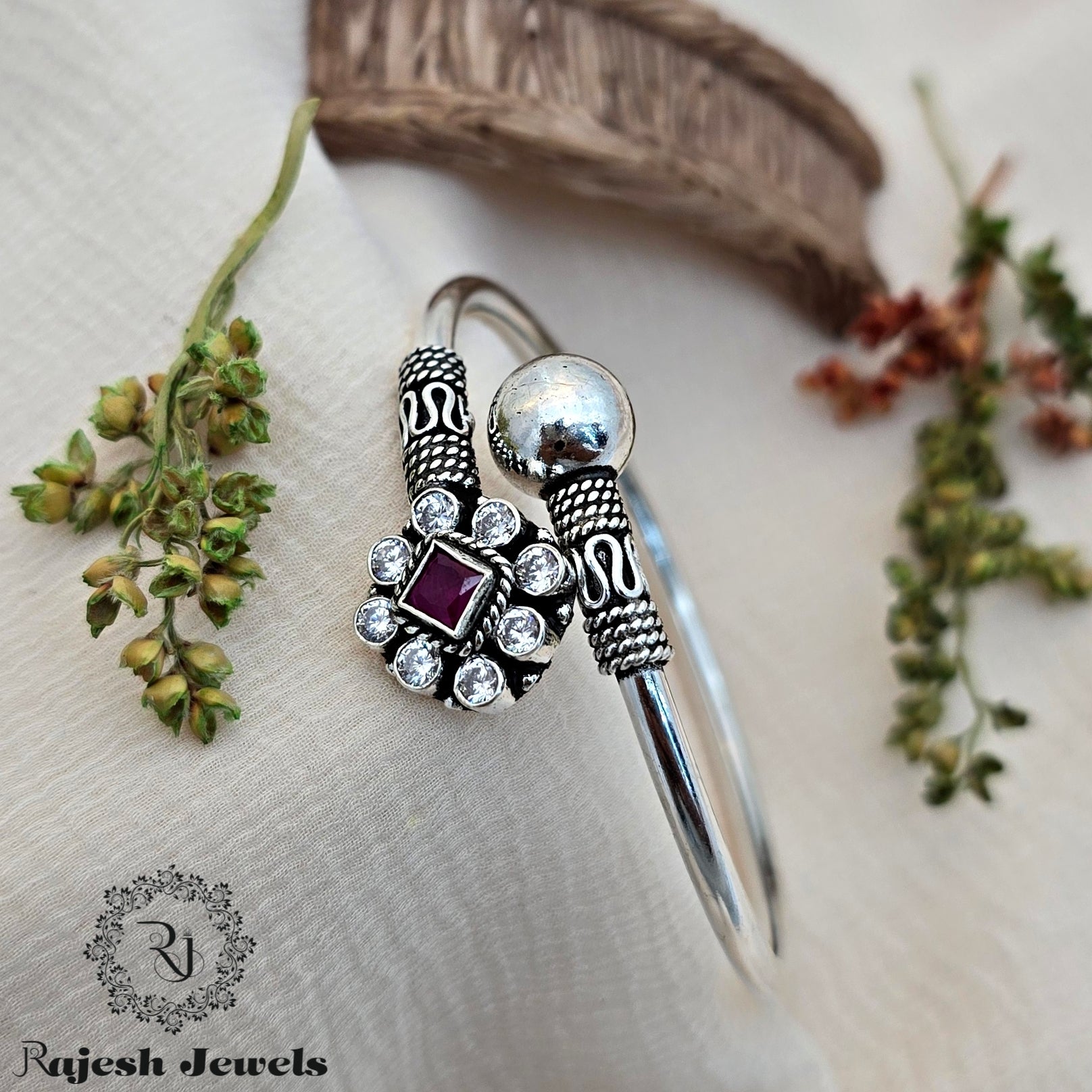Floral Red Squared Silver Hand Kada