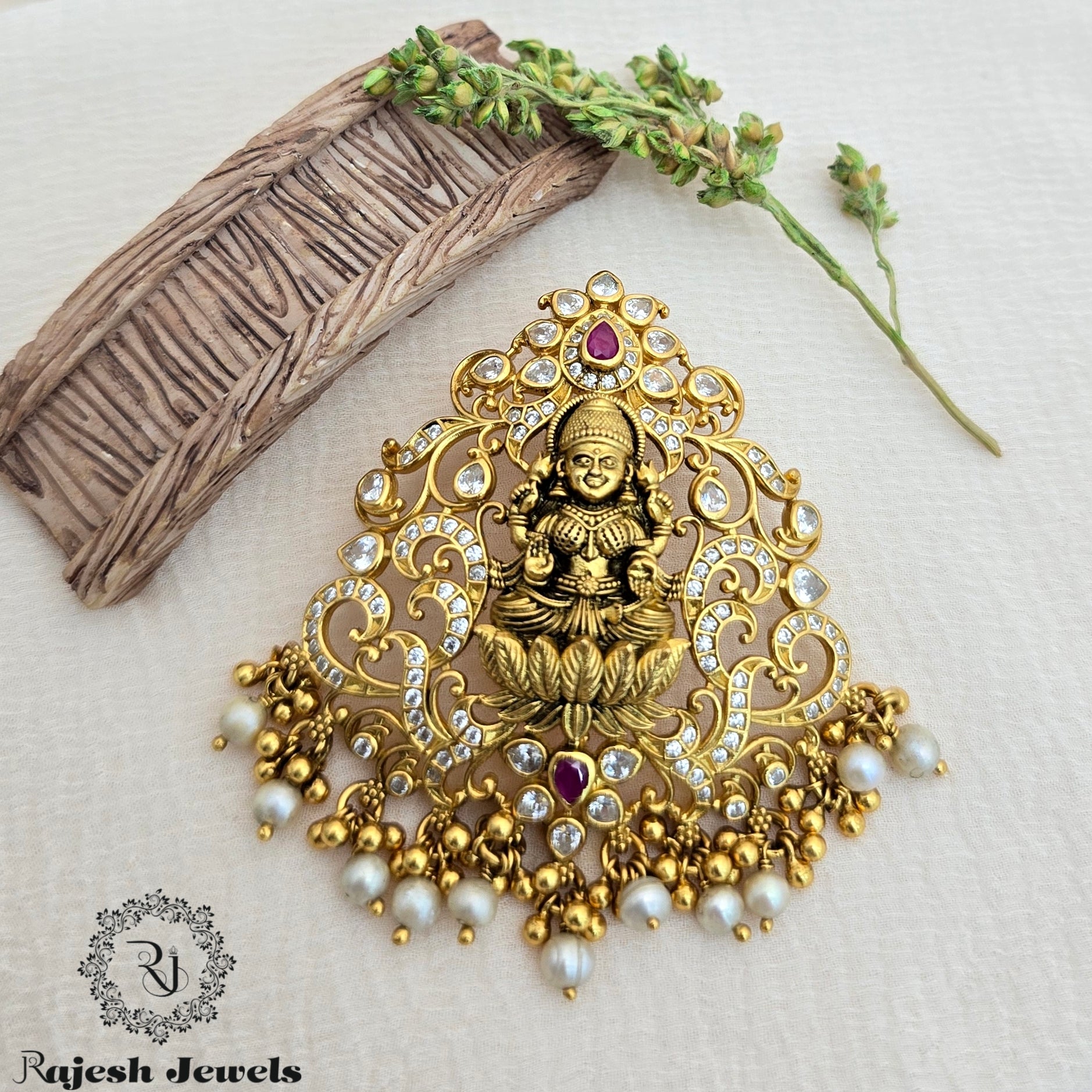 Mesmerizing Cz Worked Lakshmi Pendant