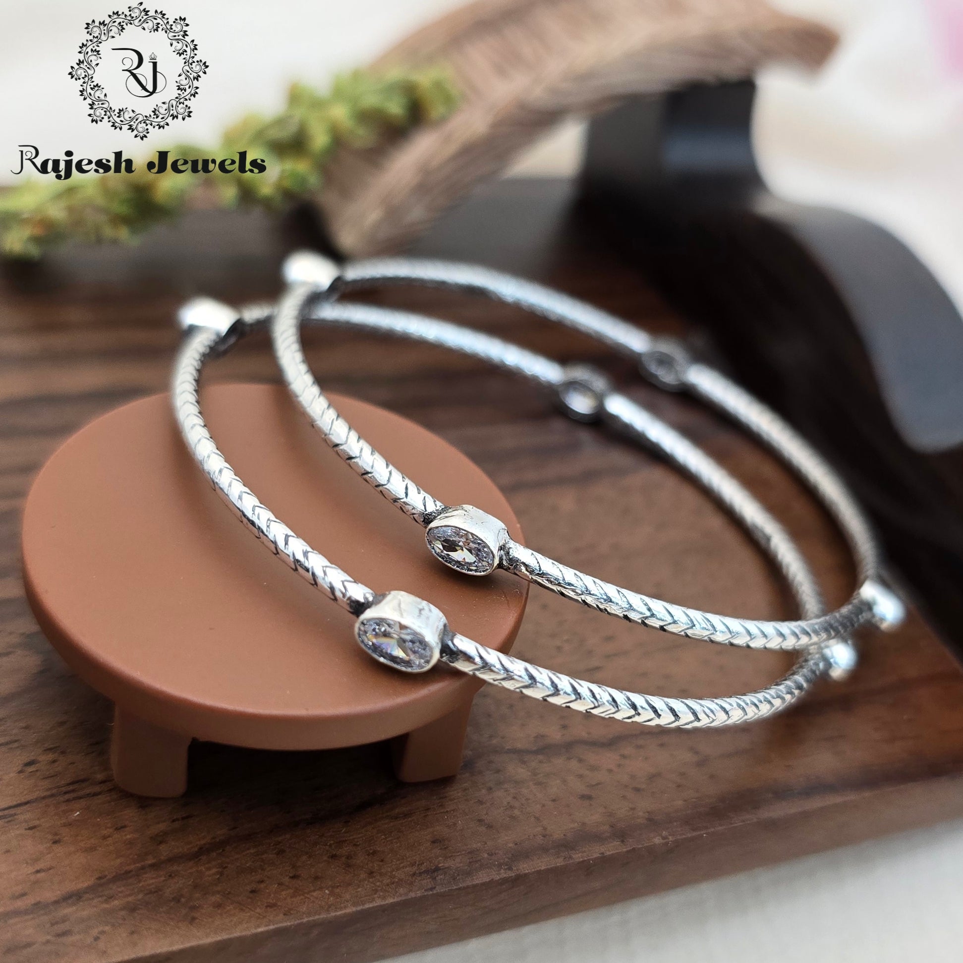 Oval Oxidised Antique Finish Bangle ( Size 2.2 )