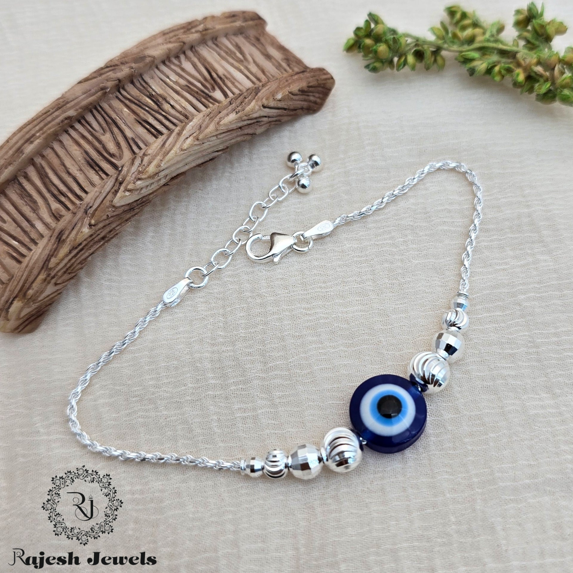Majestic Evil-eye Silver Ladies Bracelet