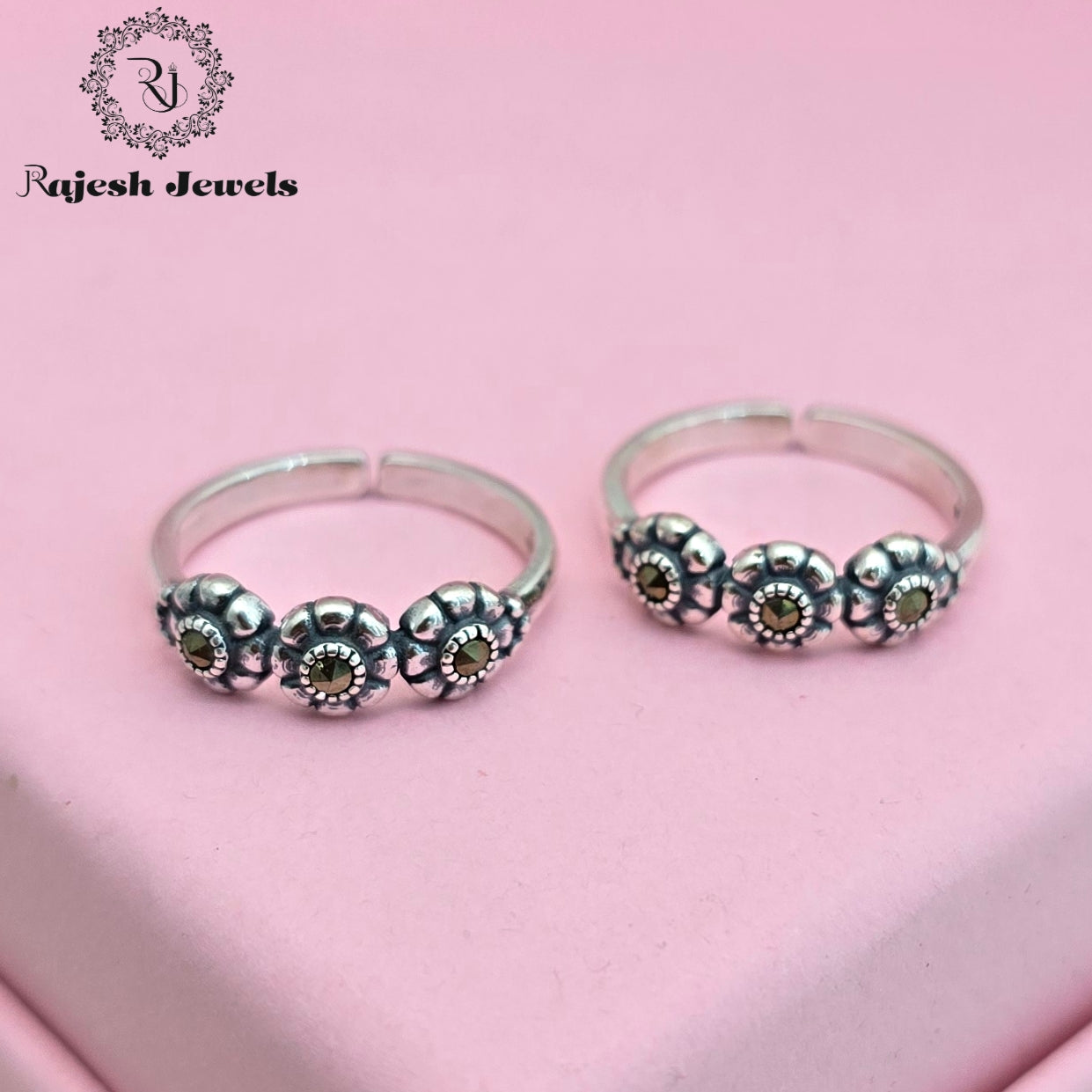 Triplet Floral Marcasite Toerings