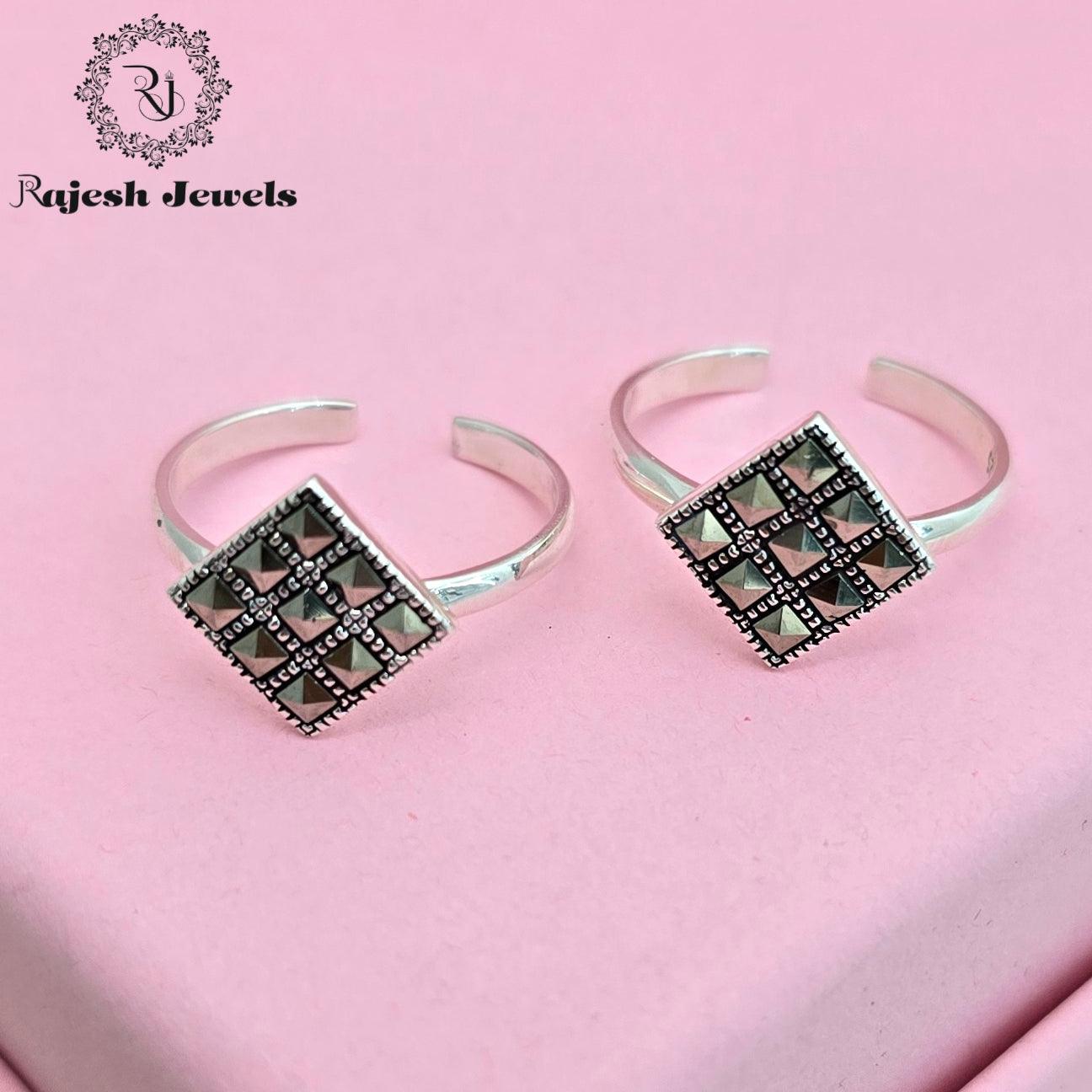 Amazing Squared Marcasite Toerings