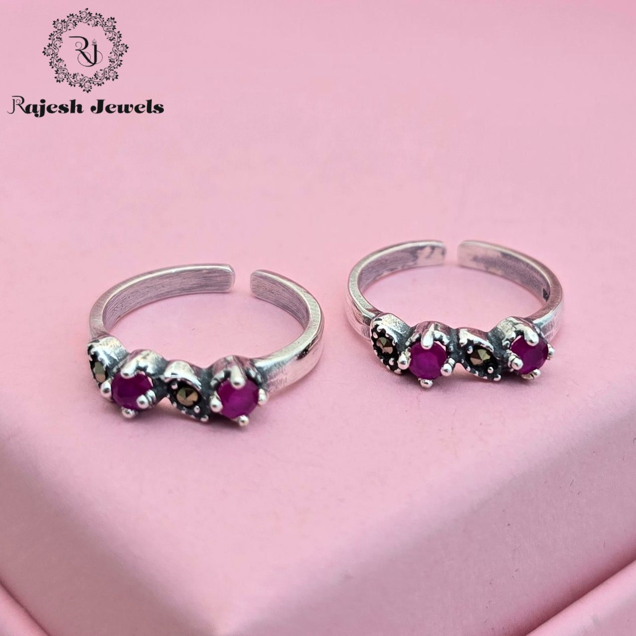 Superlative Red Marcasite Toering